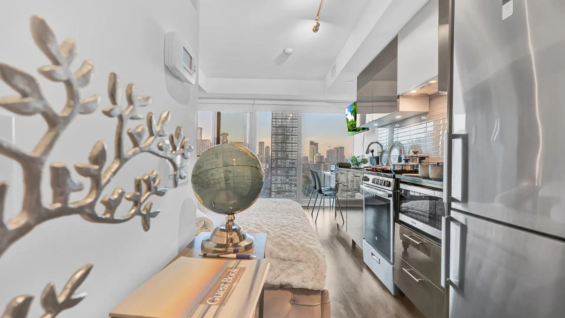 29Th Floor Deluxe, Best View Of Downtown Toronto