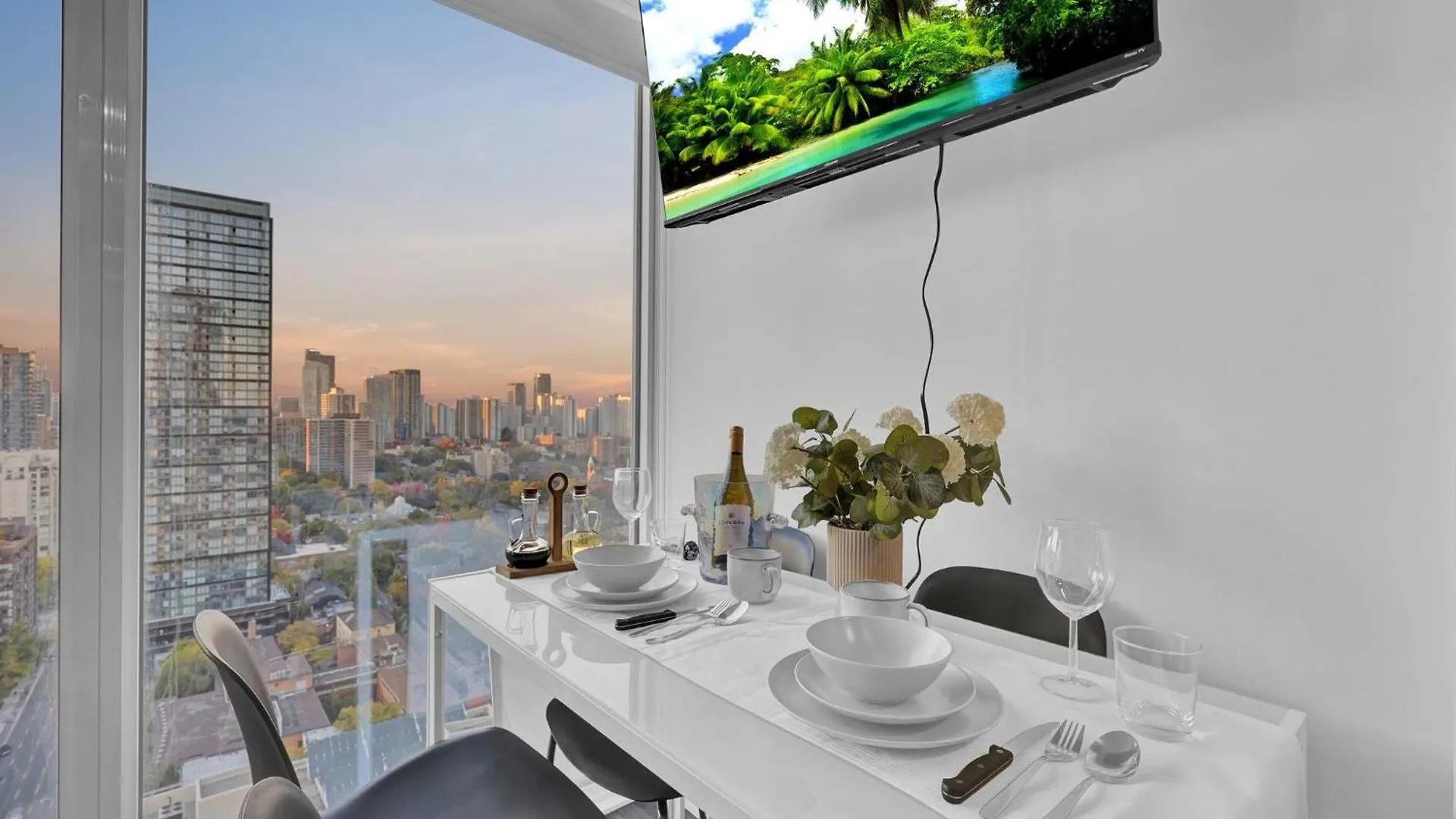 Apartment 29Th Floor Deluxe, Best View Of Downtown Toronto